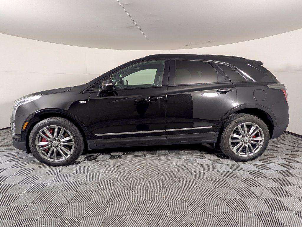 Used 2024 Cadillac XT5 Sportv AWD/4WD image 2