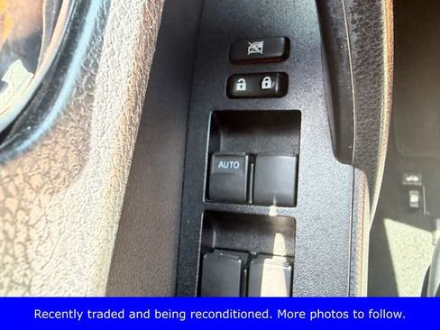 Used 2015 Toyota Corolla S FWD image 32