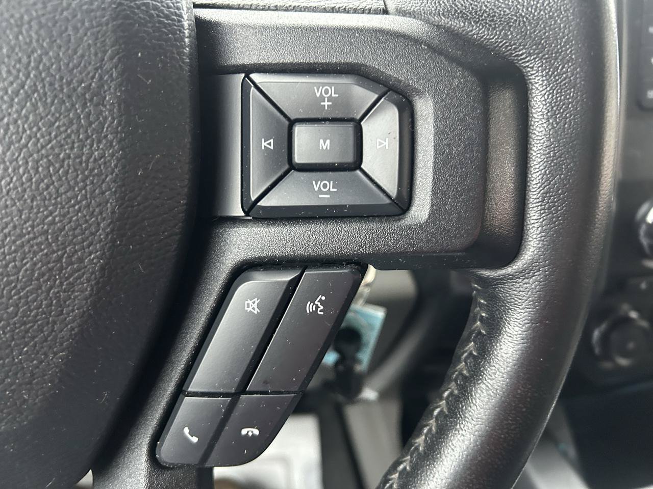 Used 2018 Ford F150 XLT w/ Equipment Group 301A Mid AWD/4WD image 18