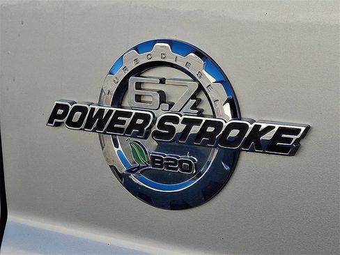 Used 2015 Ford F250 XLT image 29