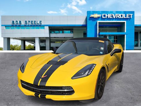 Used 2015 Chevrolet Corvette Stingray Convertible w/ 2LT Preferred Equipment Group RWD image 3