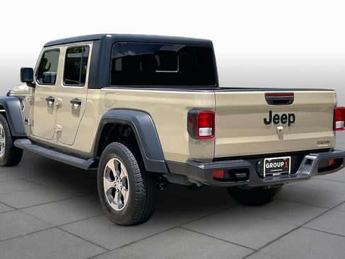 Used 2020 Jeep Gladiator Sport w/ Quick Order Package 24S AWD/4WD image 11