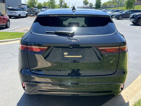 Certified 2026 Jaguar F-PACE R-Dynamic S AWD/4WD image 6