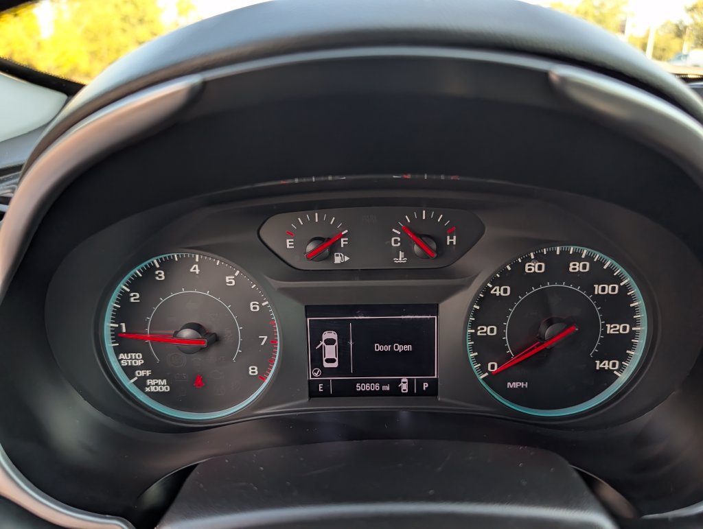 Used 2025 Chevrolet Malibu LT FWD image 11