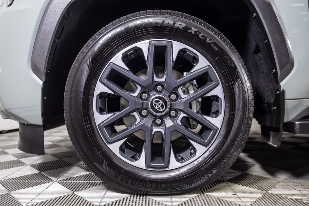 Used 2025 Toyota Sequoia Limited AWD/4WD image 48