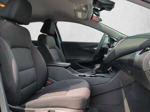 Used 2023 Chevrolet Malibu LT w/ Driver Confidence Package FWD image 19