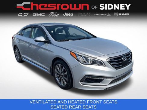 Used 2017 Hyundai Sonata Limited w/ Ultimate Package 04 FWD image 3