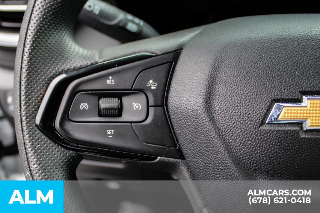 Used 2025 Chevrolet TrailBlazer LT AWD/4WD image 23