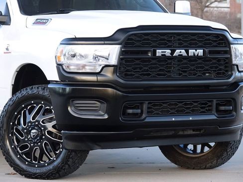 Used 2022 RAM 3500 Tradesman image 2