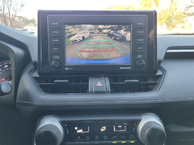 Used 2021 Toyota RAV4 LE FWD image 20