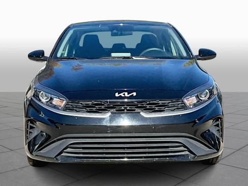 Certified 2024 Kia Forte LXS image 3