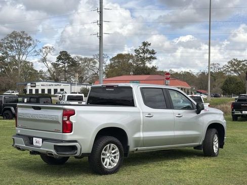 Used 2021 Chevrolet Silverado 1500 RST image 10