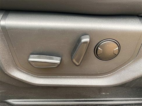 Certified 2024 Ford Expedition Max XLT image 58