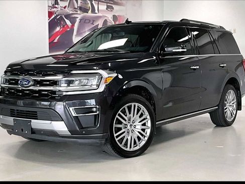 Used 2024 Ford Expedition Limited AWD/4WD image 1
