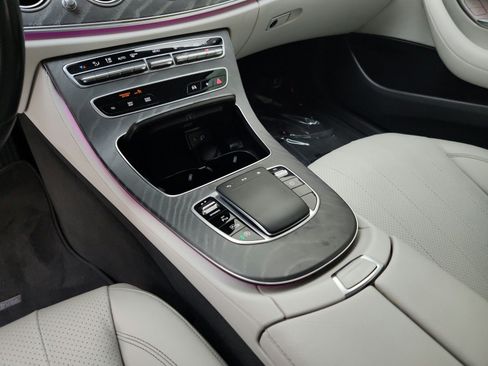 Used 2022 Mercedes-Benz E 350 Sedan image 22