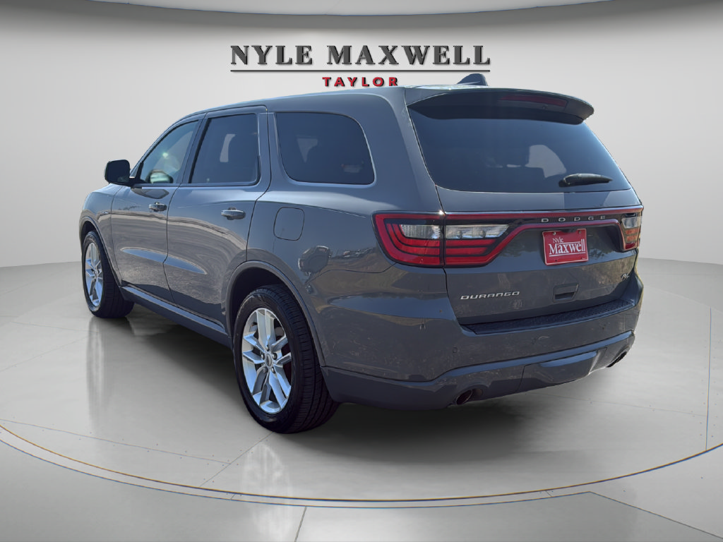 Used 2021 Dodge Durango R/T w/ Technology Group RWD image 11
