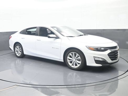 Used 2024 Chevrolet Malibu LT FWD image 8