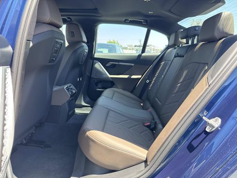 Used 2026 BMW i5 eDrive40 w/ M Sport Package AWD/4WD image 29