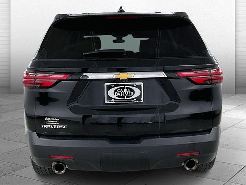 Used 2023 Chevrolet Traverse LS w/ Safety Package image 6