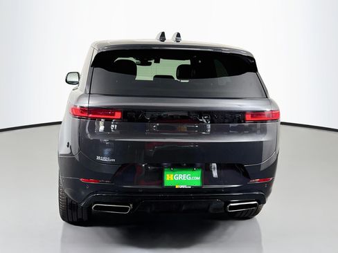 Used 2024 Land Rover Range Rover Sport Dynamic SE AWD/4WD image 8