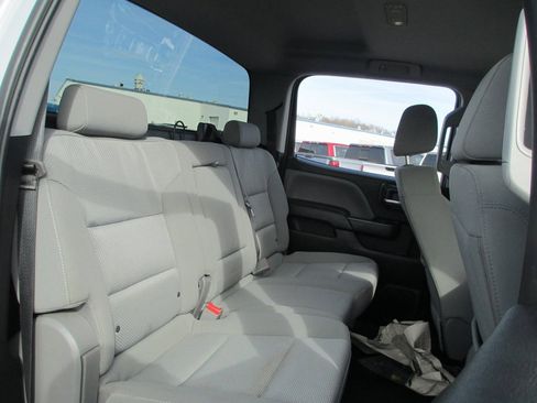 Used 2019 Chevrolet Silverado 2500 W/T w/ WT Convenience Package image 18