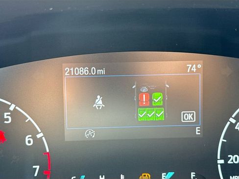 Used 2024 Ford Maverick XLT w/ XLT Luxury Package image 12