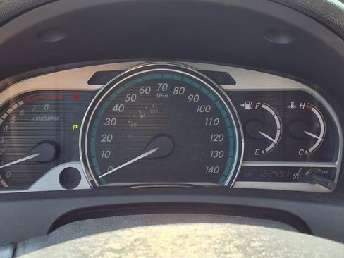 Used 2009 Toyota Venza AWD image 16