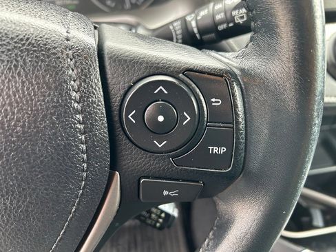 Used 2017 Toyota RAV4 Limited w/ Advanced Technology Package AWD/4WD image 12