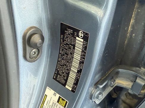 Used 2024 Toyota Corolla LE image 35