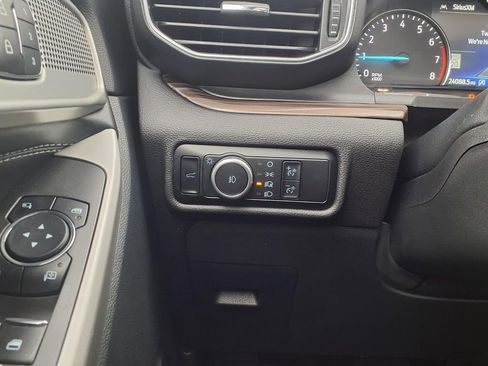 Used 2023 Ford Explorer Limited w/ Equipment Group 301A image 29