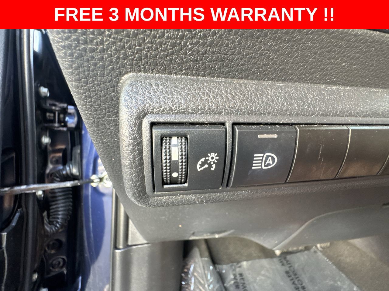 Used 2023 Toyota Corolla LE FWD image 37