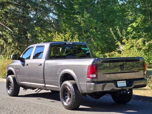 Used 2018 RAM 2500 Laramie w/ Sport Appearance Group AWD/4WD image 10