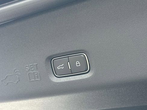 New 2025 Ford Expedition King Ranch image 41