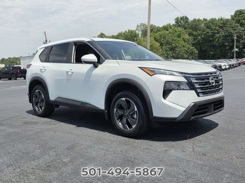 Certified 2026 Nissan Rogue SV w/ Cold Weather Package FWD image 5