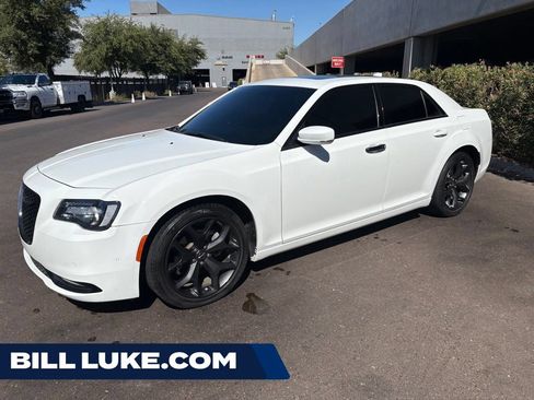 Used 2023 Chrysler 300 S RWD image 1