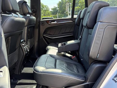 Used 2013 Mercedes-Benz GL 450 4MATIC image 13