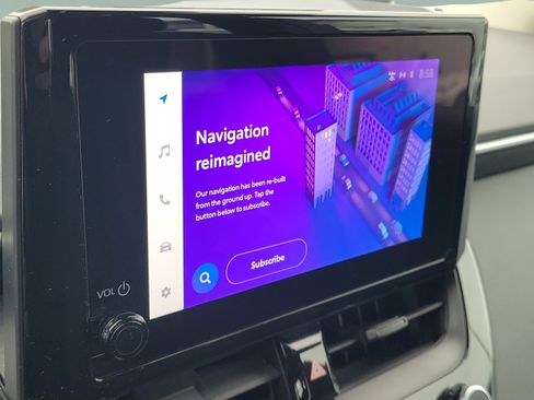 Used 2024 Toyota Corolla LE image 21