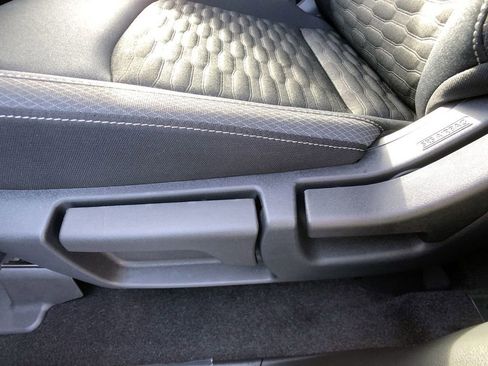 New 2025 Nissan Pathfinder S image 14