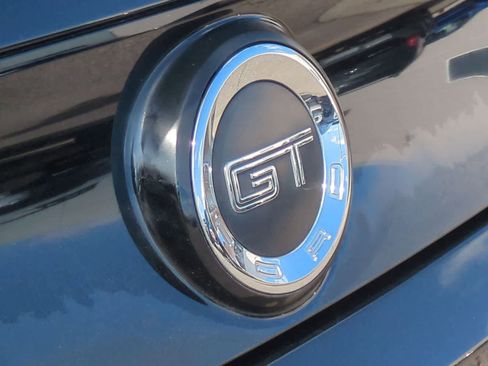 Used 2013 Ford Mustang GT Premium w/ Comfort Pkg RWD image 11