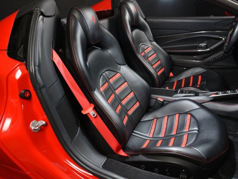 Used 2022 Ferrari F8 Tributo RWD image 35