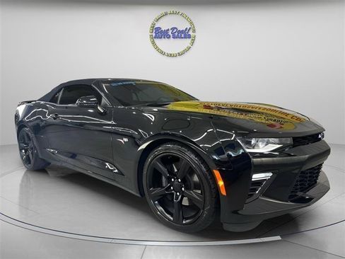 Used 2016 Chevrolet Camaro SS RWD image 13