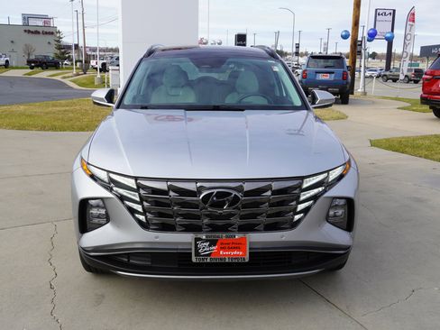 Used 2024 Hyundai Tucson Limited image 3