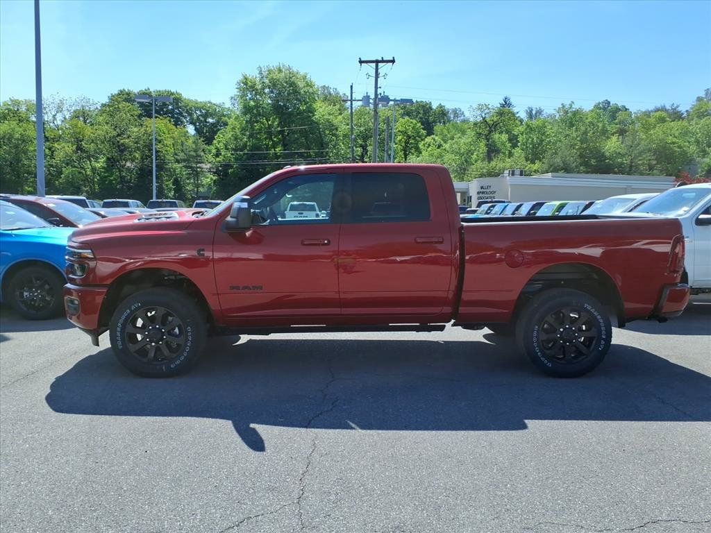New 2026 RAM 2500 Laramie AWD/4WD image 7
