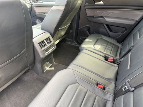 Used 2023 Volkswagen Atlas Cross Sport SEL Premium R-Line image 20