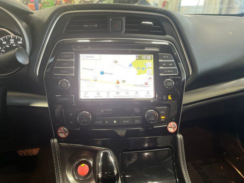 Used 2023 Nissan Maxima SV w/ Floor Mat Group image 19