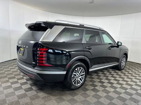 Used 2026 Hyundai Palisade SEL image 3