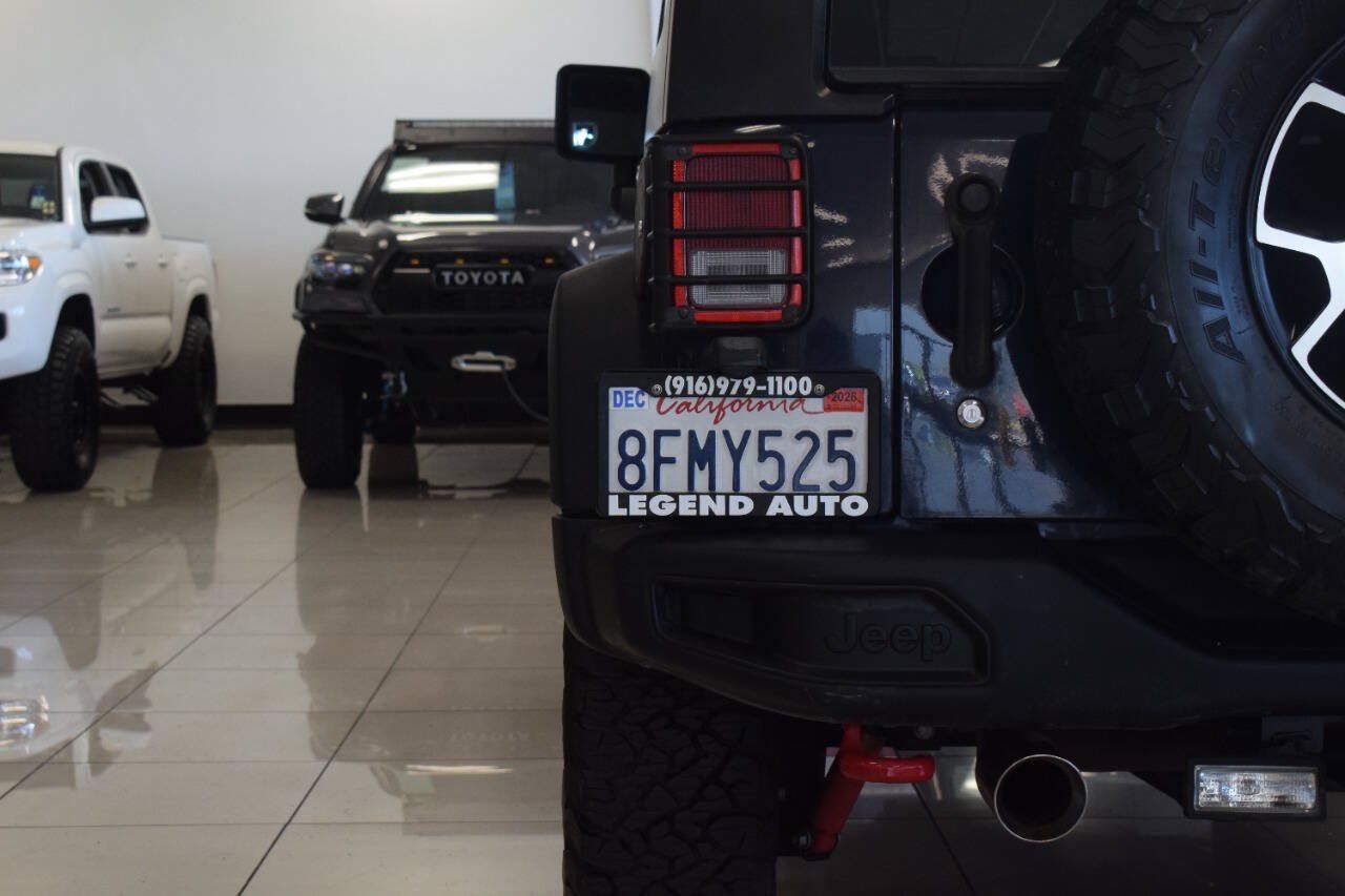 Used 2013 Jeep Wrangler Rubicon w/ PWR Convenience Group AWD/4WD image 25