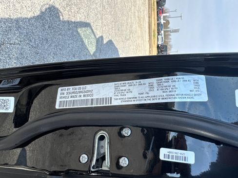 Used 2024 RAM 2500 Big Horn w/ Bed Utility Group image 29