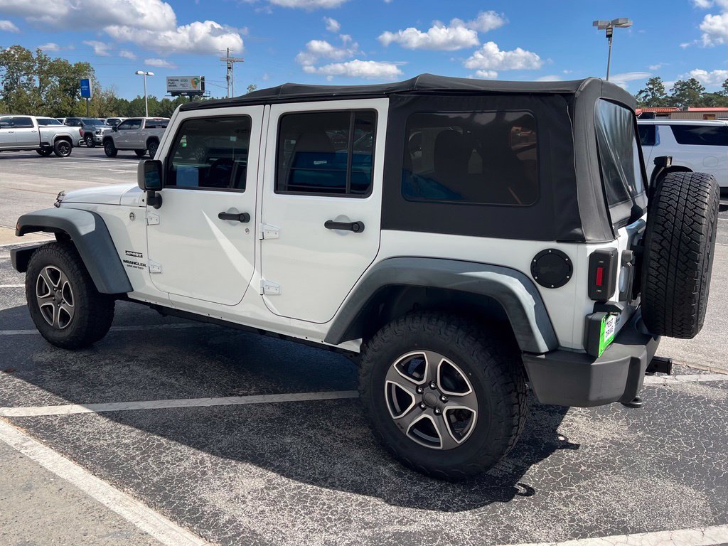 Used 2012 Jeep Wrangler Unlimited Sport AWD/4WD image 24