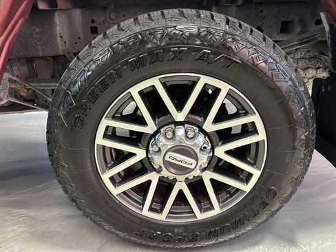 Used 2017 Ford F250 Lariat w/ Lariat Ultimate Package image 24